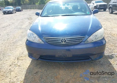 2005 Toyota Camry Le из США, поврежденный, VIN 4T1BE32K75U076403